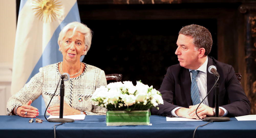 La directora jefe del FMI, Christine Lagarde, y el ministro de Hacienda, Nicolás Dujovne.