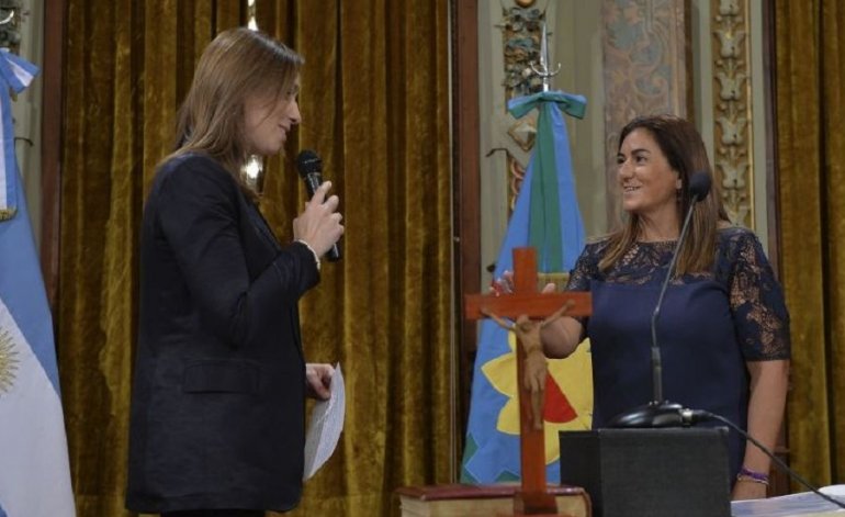 La nueva política: la Justicia imputó a la tesorera del Pro, Fernanda Inza, por los aportantes truchos