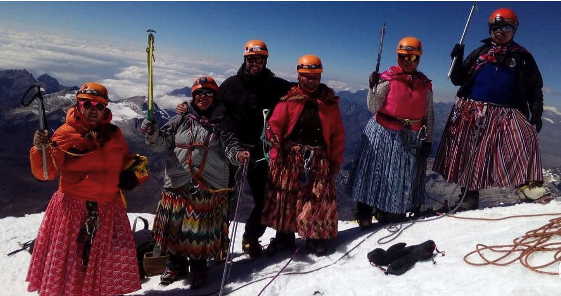 Las Cholitas Andinistas llegaron a la cumbre del Aconcagua