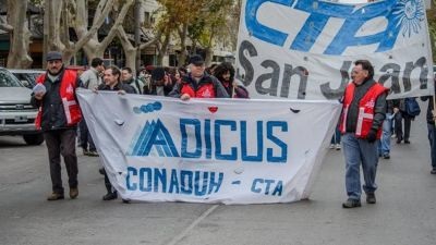 Paritarias docentes: peligra el inicio del ciclo lectivo 2019 en las universidades