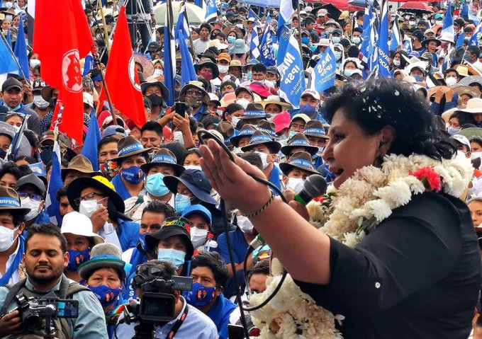 Patricia Arce, volvió para ganar junto al partido del MAS.