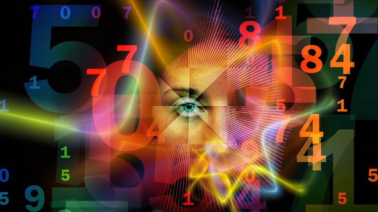 22-2-22: qué significa la fecha según la numerología y todos los rituales que existen