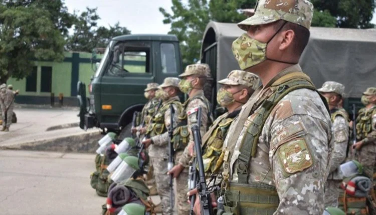 PERU: Castillo saca a los militares a las calles “para combatir la delincuencia”