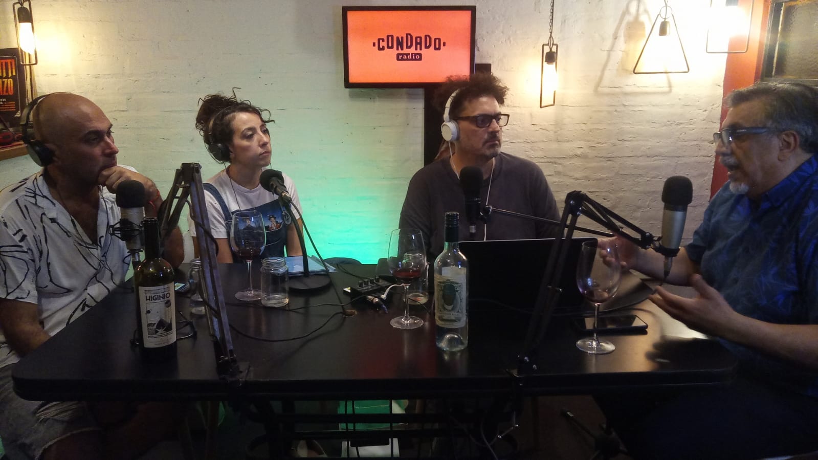 “Cuanto más sean las políticas de ajuste, mayor va a ser la reacción” Oscar Rivero analizo los 100 días de gestión de Javier Milei y Marcelo Orrego en la “Condado Radio”