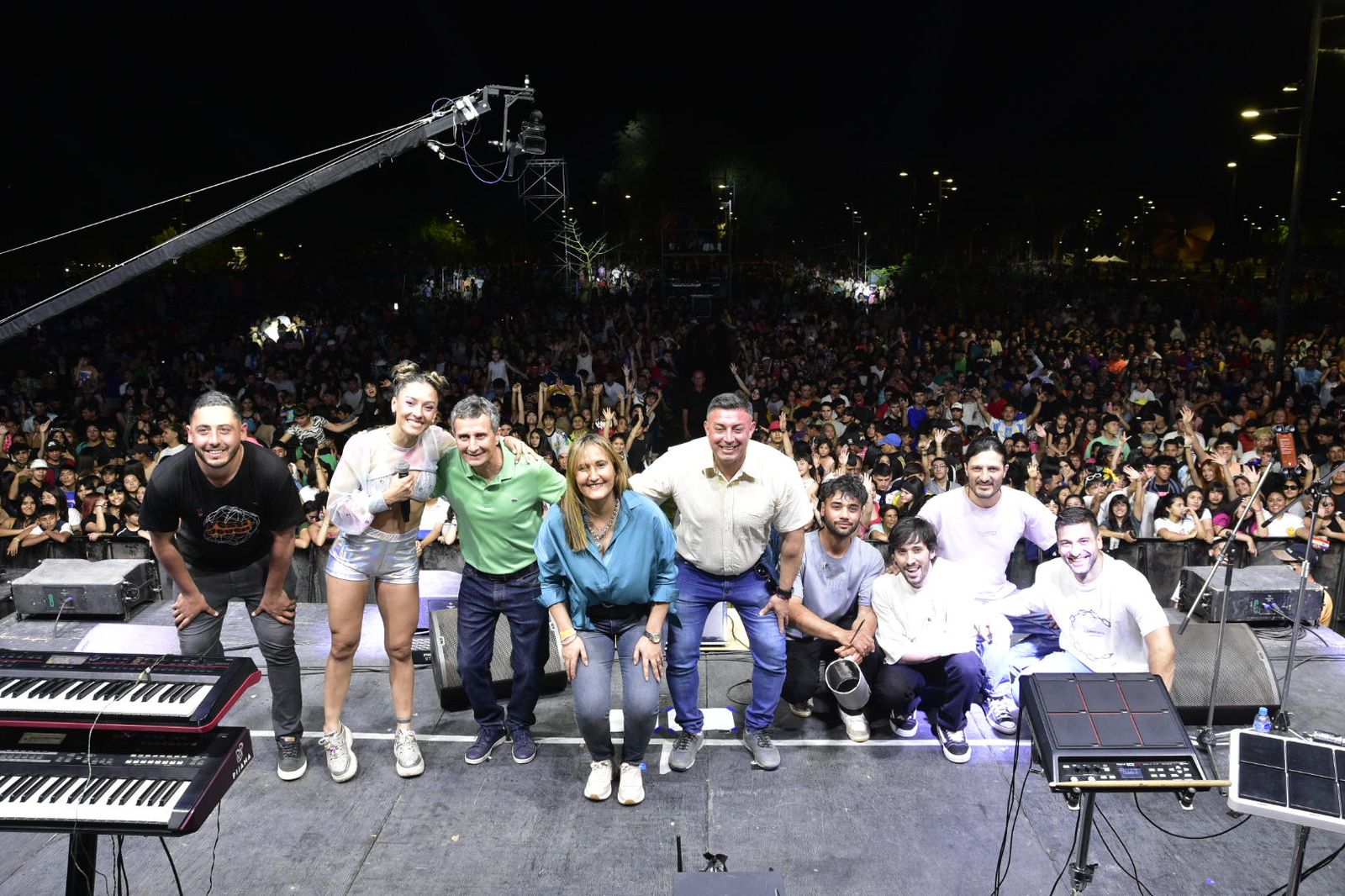 Una multitud de jóvenes disfrutó el FestiJoven2024 en el Parque de Mayo junto a sus familias