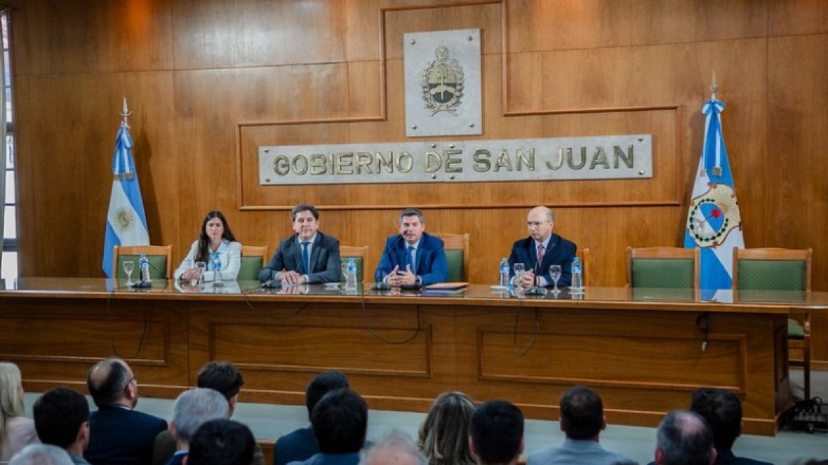 El gobernador Marcelo Orrego lanzó el Programa Aprender, Trabajar y Producir