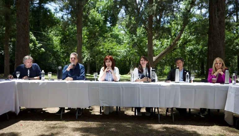 Unidad del PJ: arrancó la reunión entre Cristina, Massa y Kicillof