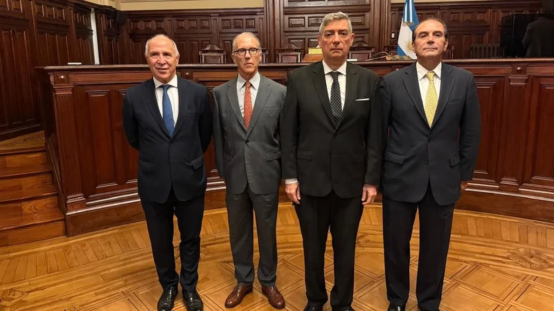 AQUI NO HA PASADO NADA: la Corte Suprema tomó juramento a García Mansilla pese a que fue nombrado por decreto