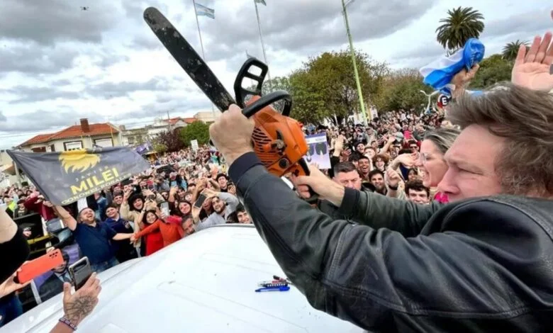 ENOJADOS CON MILEI, ENCANTADOS CON EL MODELO