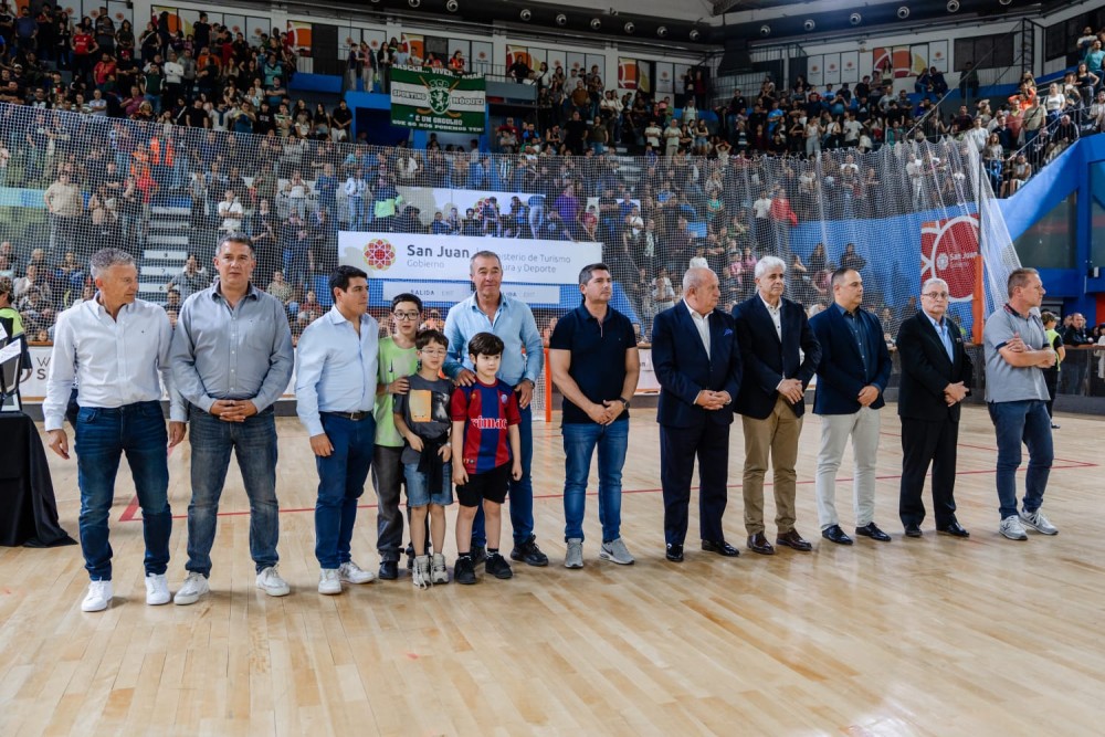 El gobernador Marcelo Orrego presenció la final del Mundial de Clubes Masculino de Hockey sobre Patines