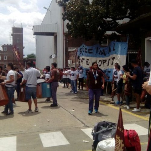 Banghó se vuelca a la importación tras despedir a 200 trabajadores