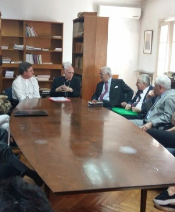 Las autoridades de la Conferencia Episcopal Argentina se reunieron con Pando y otros defensores de represores