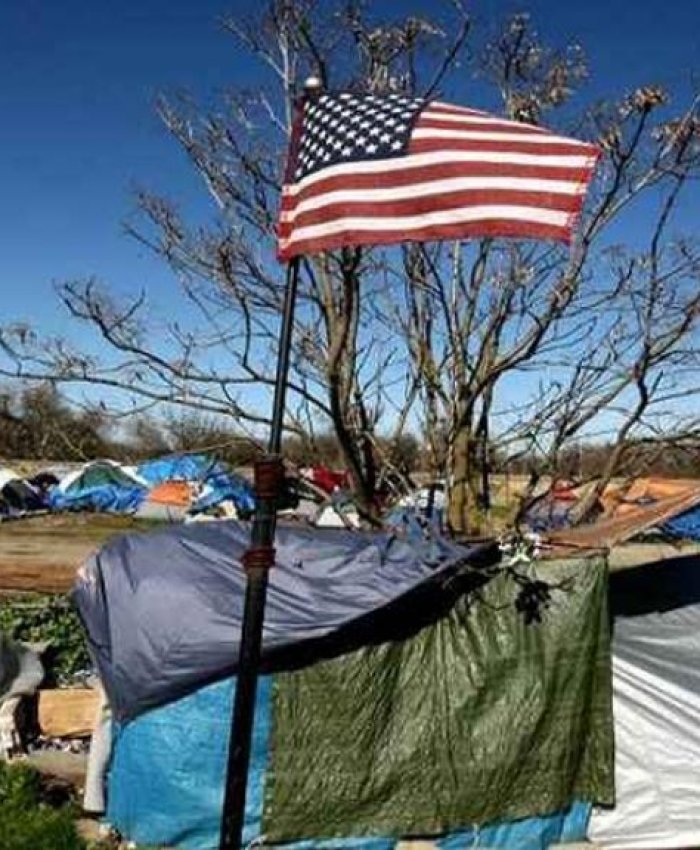 Los pobres en EE.UU. son más pobres desde la llegada de Trump, según un informe.