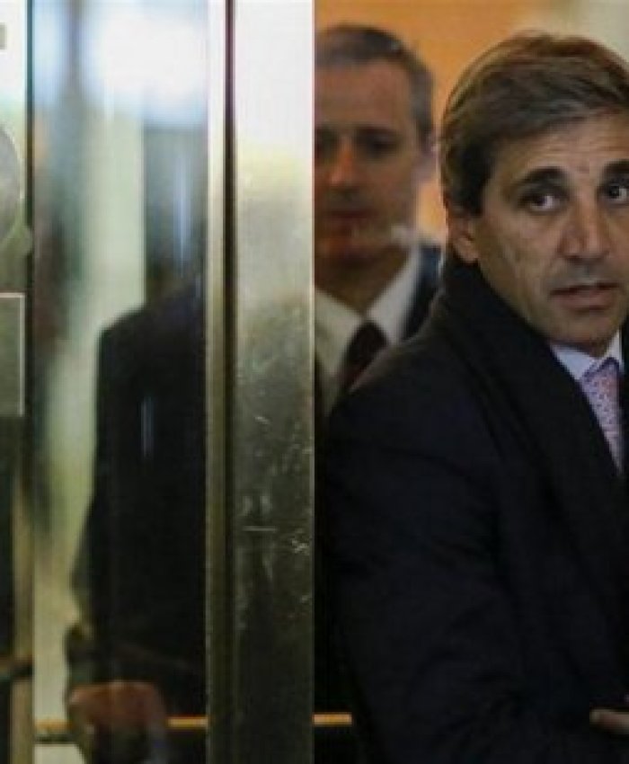 Denuncian que Luis Caputo expulsa pueblos originarios para usurpar tierras en una zona roja narco