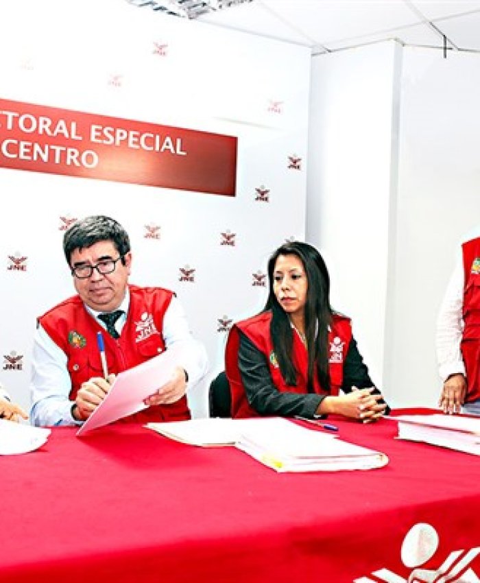 PERU: elecciones, los candidatos a la segunda vuelta se conocerán oficialmente la primera quincena de mayo.