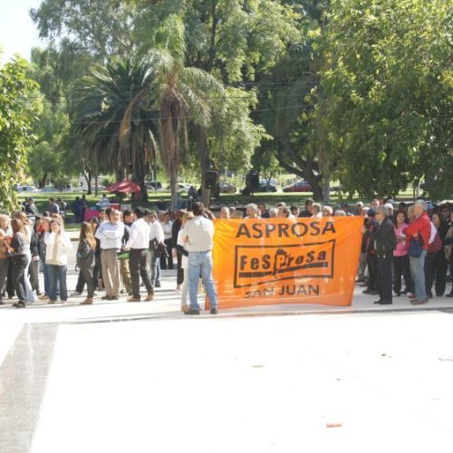Salud: Médicos pediatras de la provincia se manifiestan contra la violencia laboral