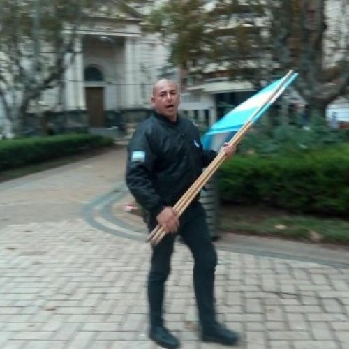 Insultos y amenazas en plena ronda de las Madres de Plaza de Mayo