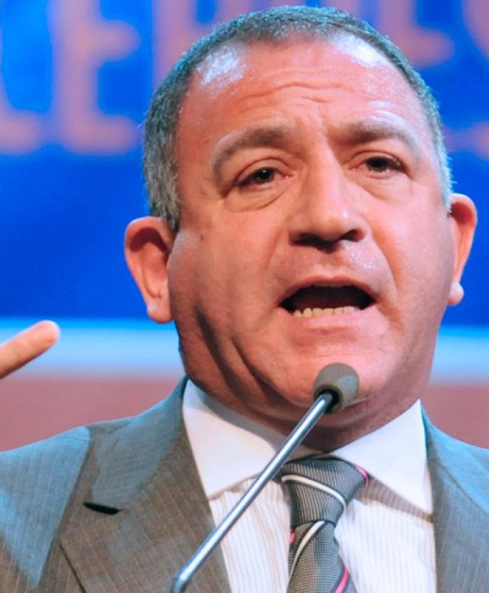 Macri desplazó a Luis Juez tras calificar de «mugrientos» a los ecuatorianos