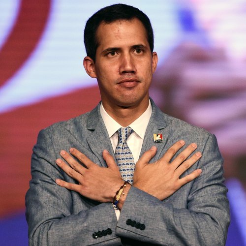 zzzzinte1The president of Venezuela's National Assembly and self-proclaimed acting president Juan Guaido gestures during a meeting with students at the Central Universidy of Venezuela (UCV) in Caracas on February 8, 2019. (Photo by Federico PARRA / AFP)zzzz