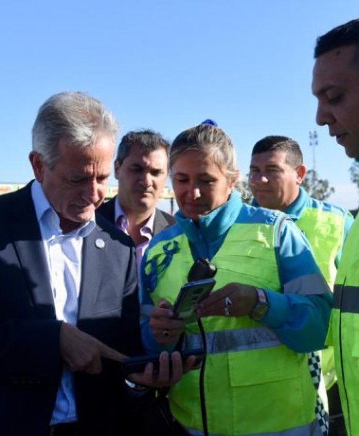 Presentan una versión digital del registro para conducir que podrá mostrase desde el celular