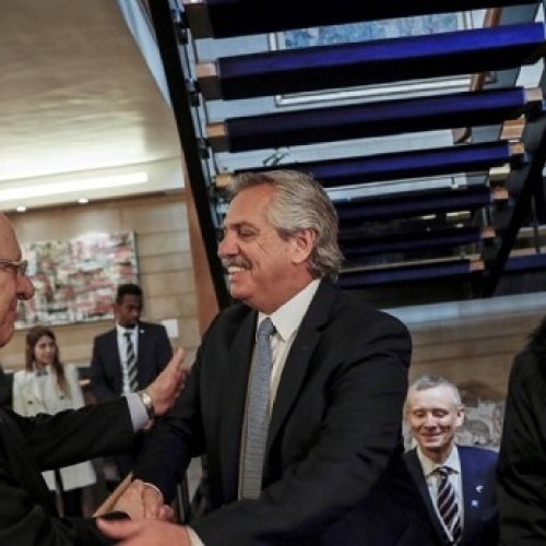Gira presidencial: Alberto en Alemania «Somos un paciente en terapia intensiva»