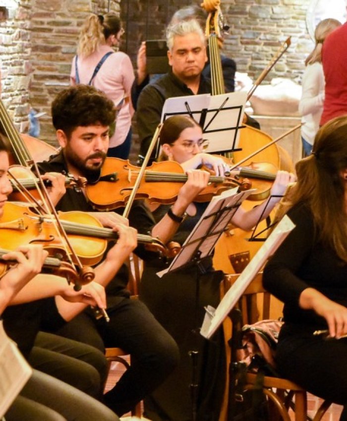 Canto de Mujer: una noche de música y emoción en el Chalet Cantoni