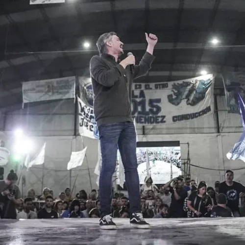 Máximo Kirchner: «El triunfo de Macri le salió muy caro a los argentinos»