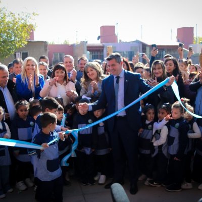 El gobernador Orrego inauguró una escuela de Nivel Inicial en Chimbas