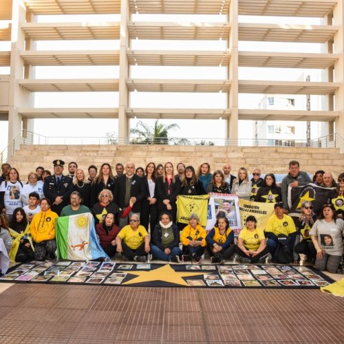 El Gobierno se unió a las familias de las víctimas por la seguridad vial