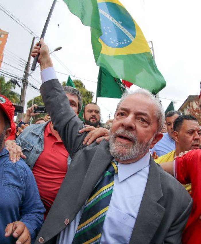 Lula fue condenado a casi 13 años de prisión de cárcel por delitos de corrupción