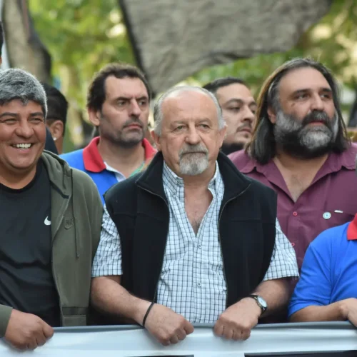 CONMEMORACIÓN POR LOS 70 AÑOS DE LA MUERTE DE EVA PERÓN: la marcha de las antorchas será la primera reacción del peronismo contra los intentos golpistas