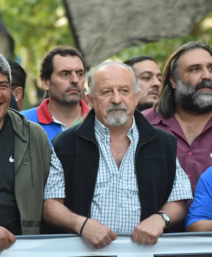 CONMEMORACIÓN POR LOS 70 AÑOS DE LA MUERTE DE EVA PERÓN: la marcha de las antorchas será la primera reacción del peronismo contra los intentos golpistas