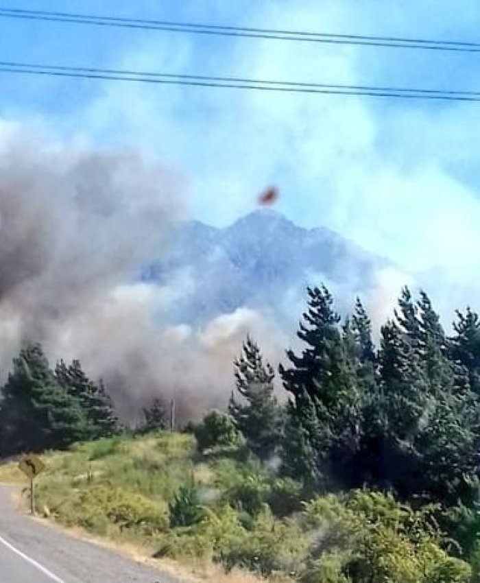 Chubut: sigue el combate del fuego en Epuyén