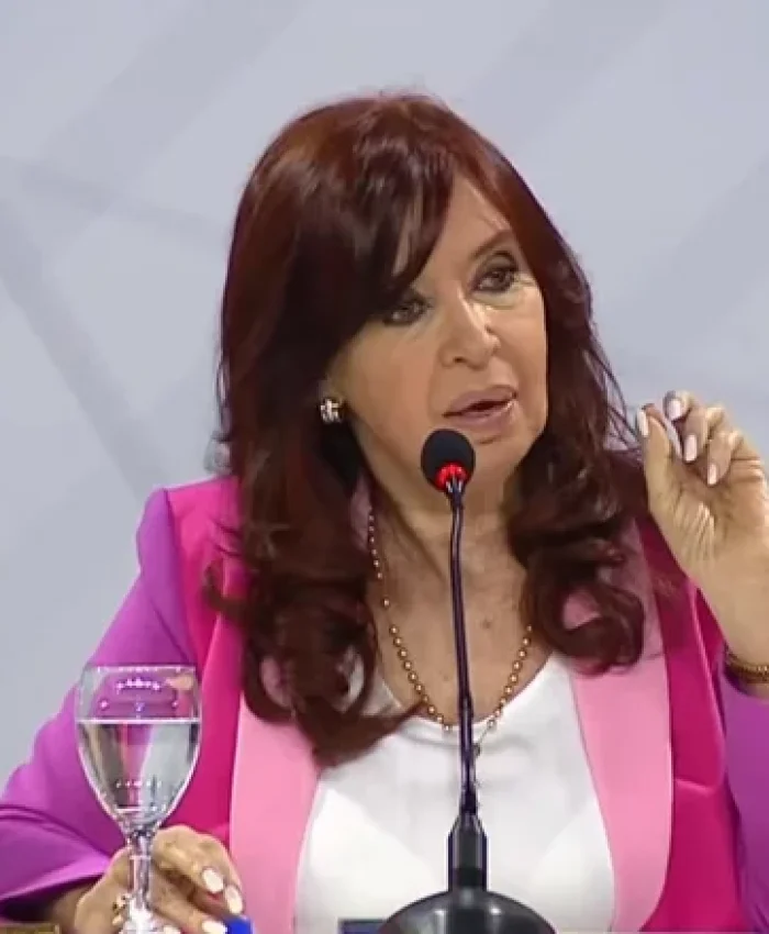 CRISTINA EN CHACO: «En el Ejecutivo no hay pelea, hay debate».  (leé todo su discurso)
