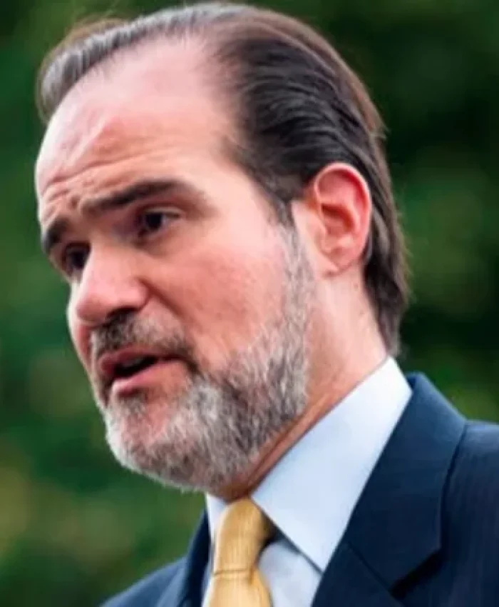 El titular del BID, clave en el préstamo del FMI a Macri, le niega a la Argentina fondos para obras en salud