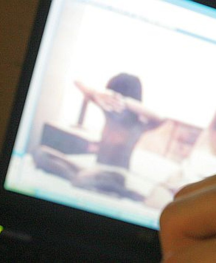 PORNOGRAFIA INFANTIL