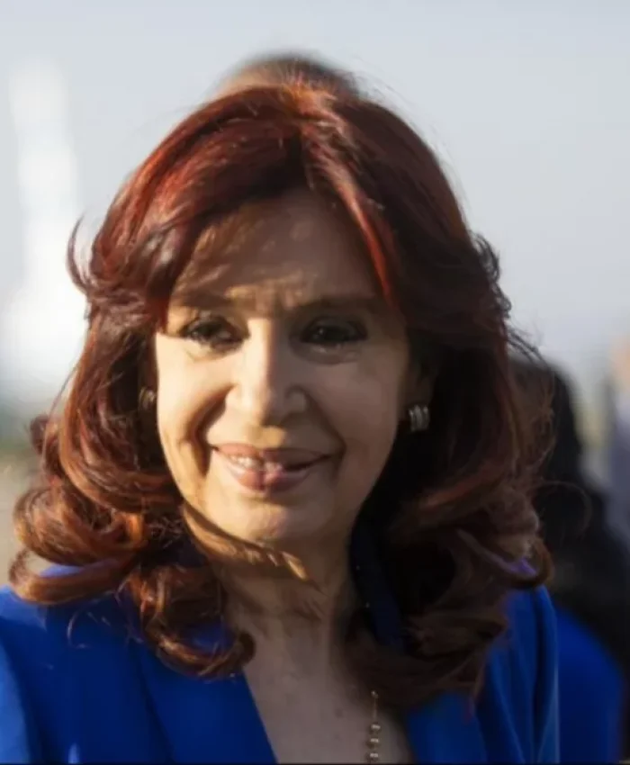 Cristina Kirchner alertó que el nuevo acuerdo con el FMI solo traerá «ajuste, endeudamiento y negocio para unos pocos»