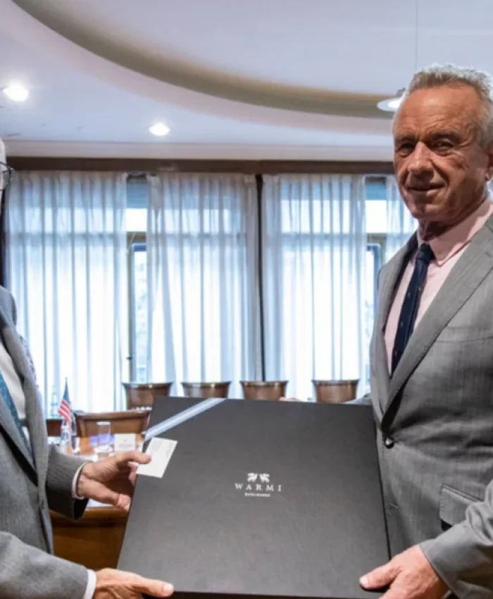 El Ejecutivo ratifica la decisión de salir de la Organización Mundial de la Salud