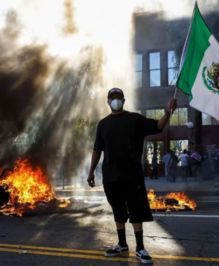 Protestas en Los Ángeles contra redadas enfurecen a Trump