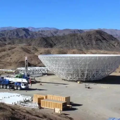 «Relaciones carnales»: el Gobierno de Javier Milei frenó la construcción del radio telescopio por su «amistad» con Trump