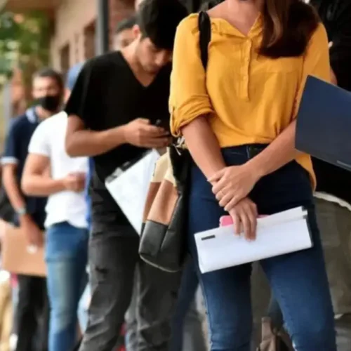 «FENOMENO BARRIAL»: trabajadores informales reciben ingresos 57% por debajo de los empleados registrados