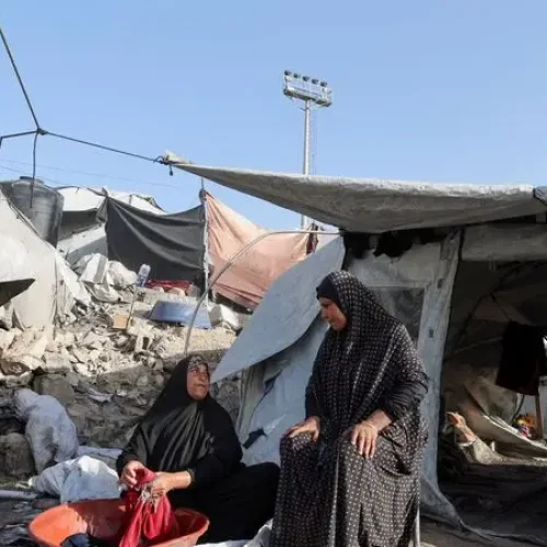 Pese al alto al fuego que rige desde octubre, Israel vuelve a bombardear Gaza matando a más de 21 palestinos