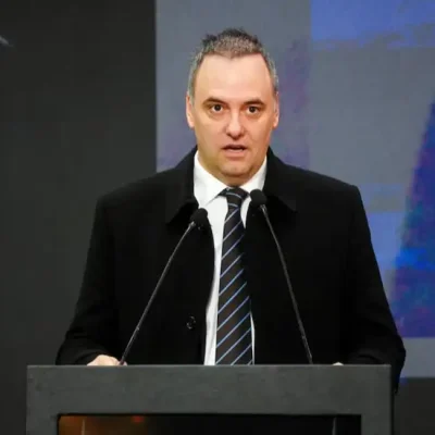 Enriquecimiento ilícito: la justicia detectó movimientos con criptomonedas sin declarar de Adorni.