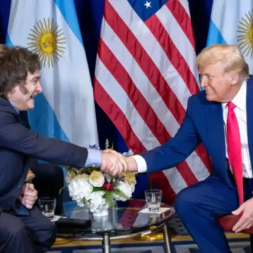 Argentina y Estados Unidos firmaron un polémico acuerdo de cooperación para la vigilancia marítima del Atlántico Sur