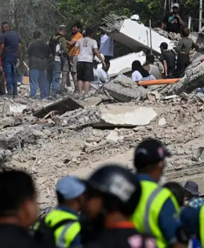Las víctimas fatales por el doble terremoto en Venezuela ya son 920 y crece el miedo por el registro de nuevas réplicas