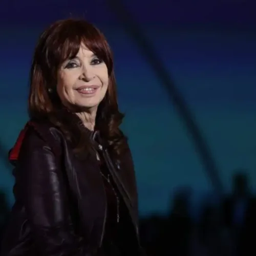 Cristina Kirchner presentó una denuncia ante la ONU por su causa judicial: habló de «proscripción» y «violaciones de derechos humanos»