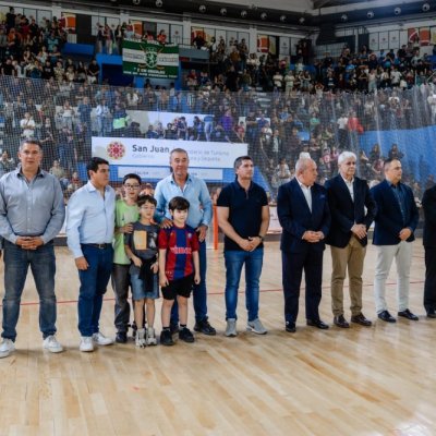 El gobernador Marcelo Orrego presenció la final del Mundial de Clubes Masculino de Hockey sobre Patines