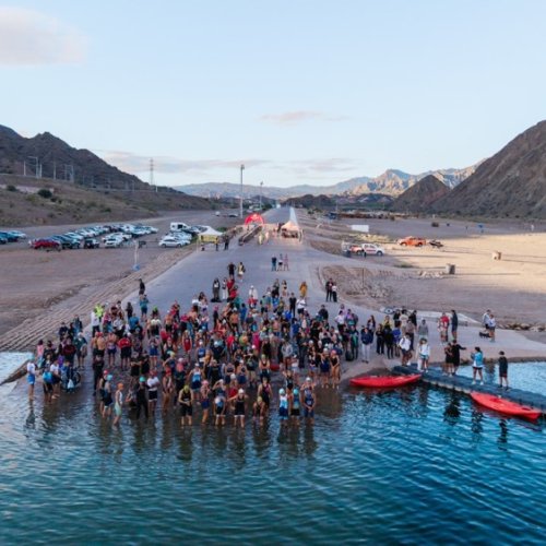 Más de un centenar de atletas protagonizaron el Triatlón Cordillerano en Punta Negra