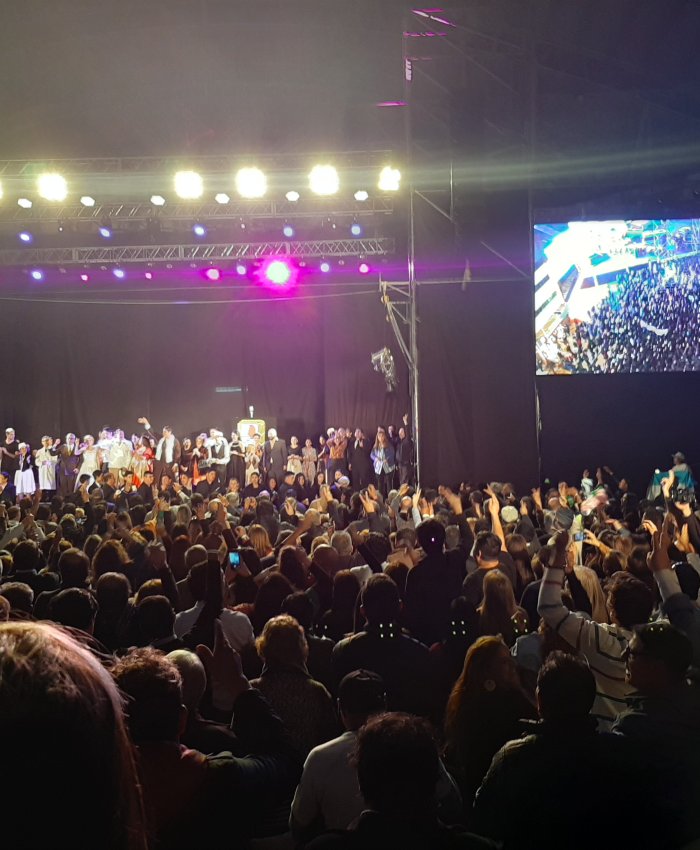 El amor intacto: Cristina estuvo en San Juan y una multitud la abrazo