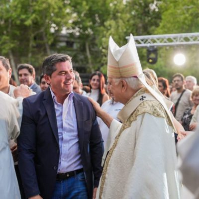 El gobernador Orrego participó en la misa de Acción de Gracias por la Navidad